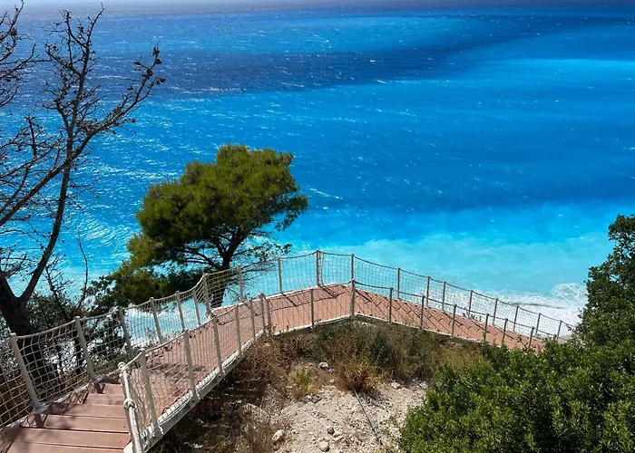 Feriehus Kalosyni Lefkada *